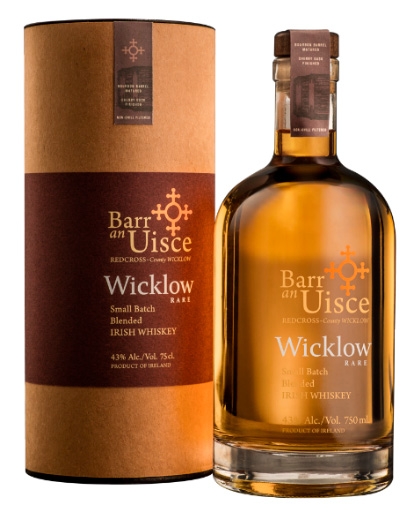 Barr An Uisce wicklow rare small batch blenden irish whiskey 4 YO